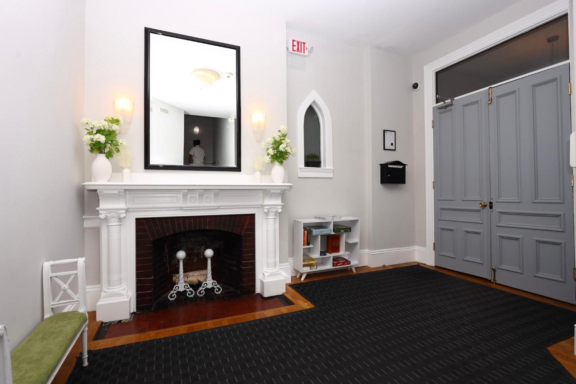 Stylish Newbury Street Studio, #2 Βοστώνη Εξωτερικό φωτογραφία