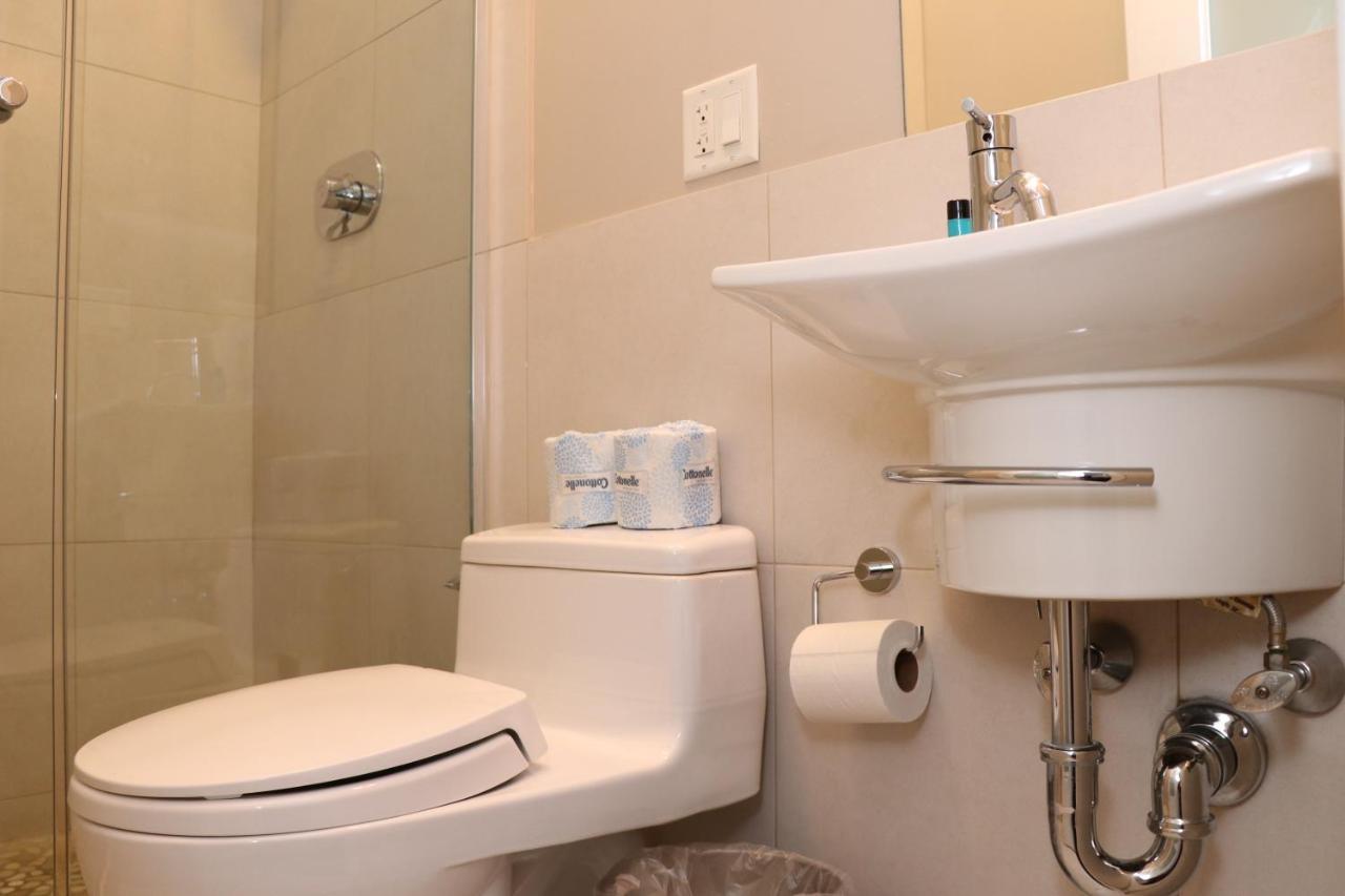 Stylish Newbury Street Studio, #2 Βοστώνη Εξωτερικό φωτογραφία